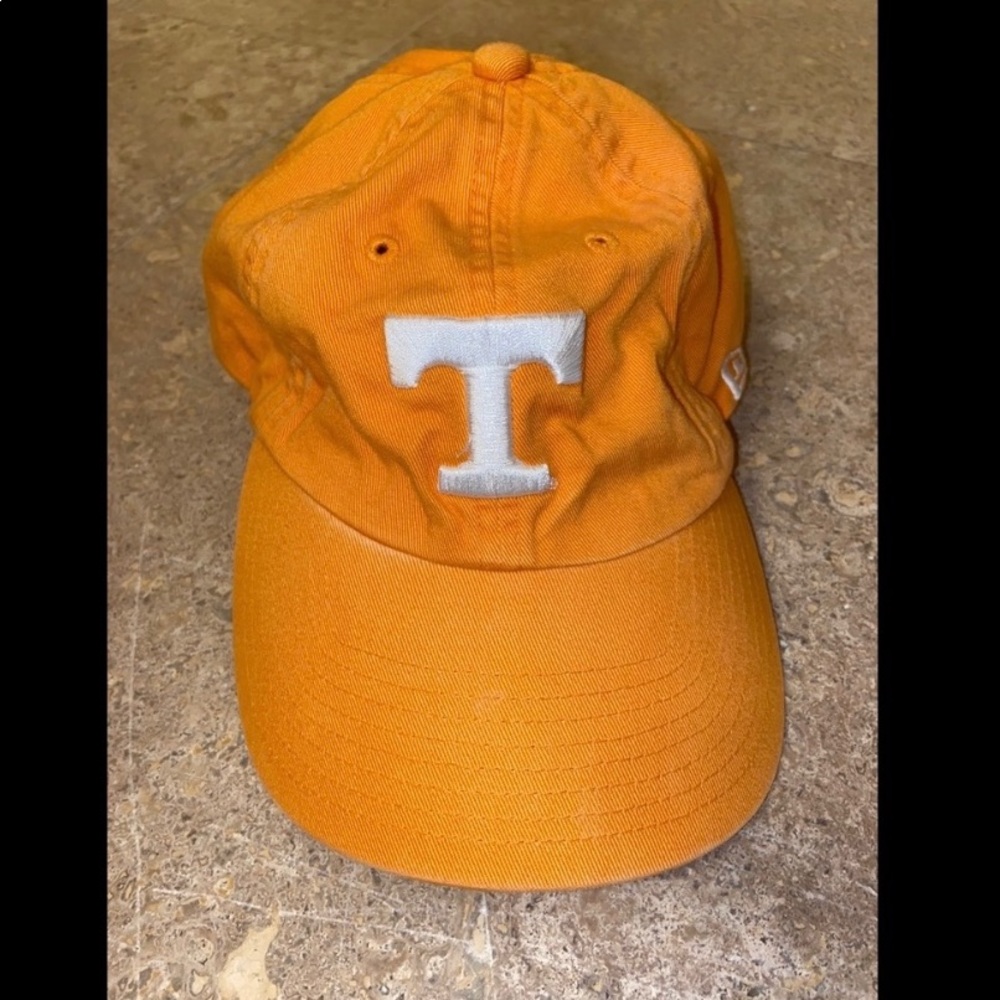 Tennessee Logo Fitted Baseball Soft Cap Size Small